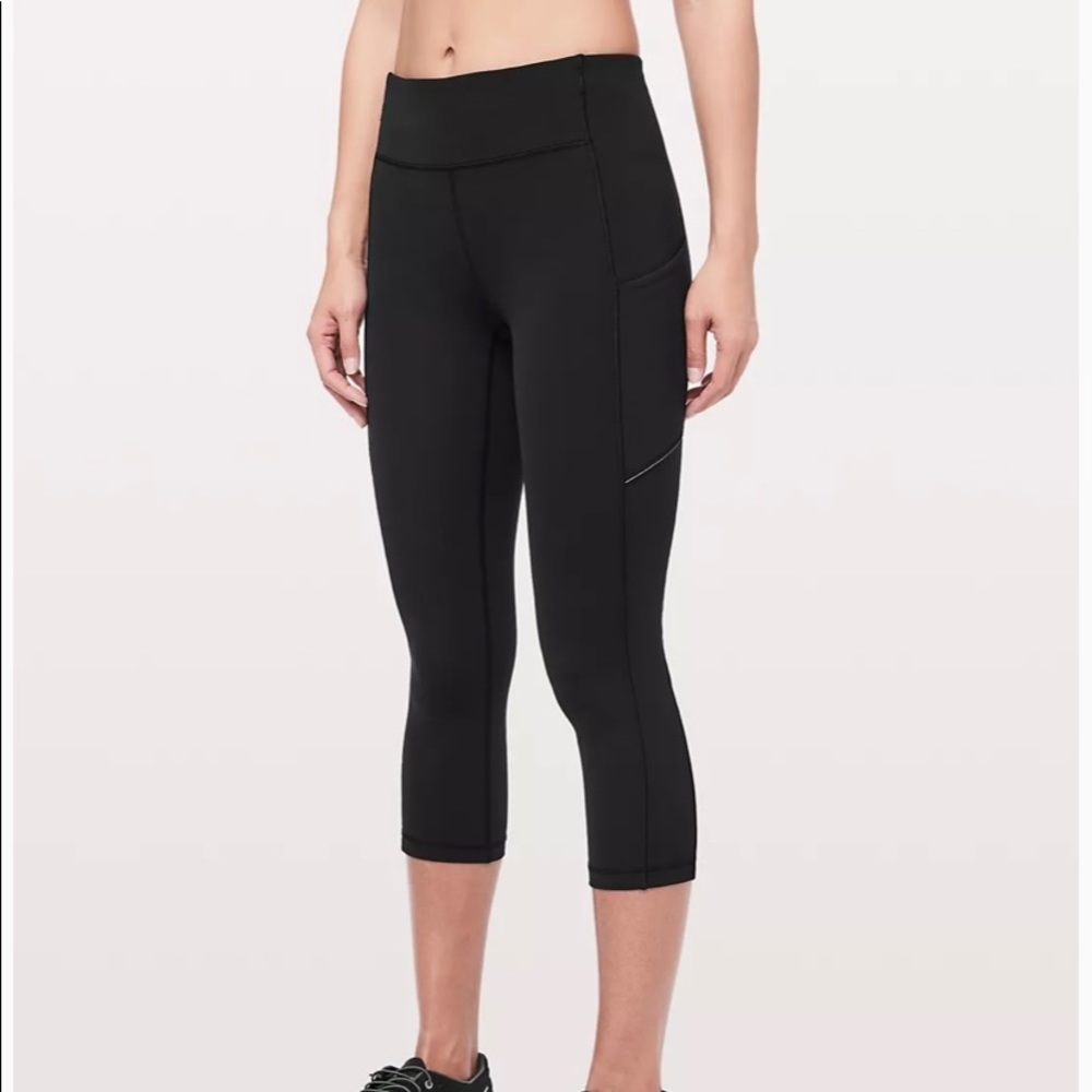 Lululemon Speed Up Crop size 8